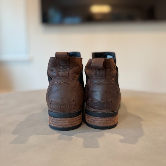 Sorel Emelie Women 9 Chelsea Ankle Booties NL2671-908 Dark Brown Leather Pull On - Picture 6 of 6